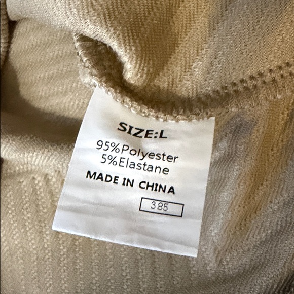 JMIERR men's crewneck sweatshirt.
( Pre-owned ) - Picture 6 of 10